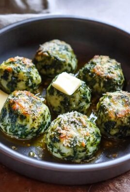 Südtiroler Spinatknödel mit Butter und Parmesan